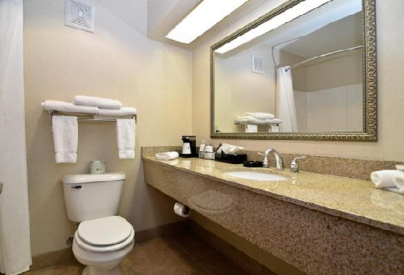 Baymont By Wyndham Hotel